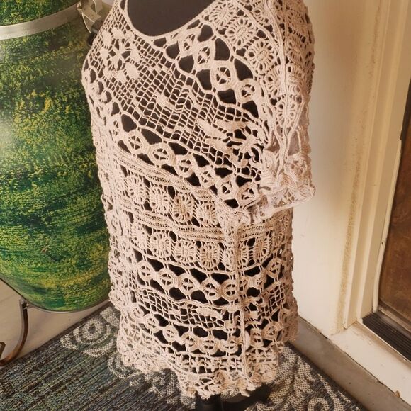 Crochet pullover top size med - Picture 6 of 6